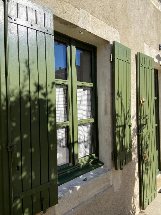 Le Jardinet De Rosa Maison De Village Eygalières Exteriér fotografie