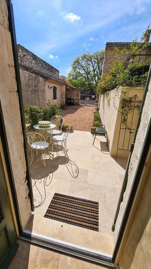 Le Jardinet De Rosa Maison De Village Eygalières Exteriér fotografie